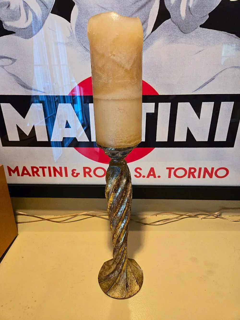 Elegant Gold-Tone Twisted Candle Holder – 13.5